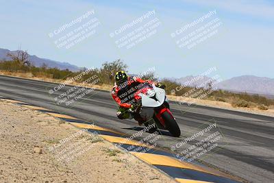 media/Mar-20-2025-Racers Edge (Thu) [[0731d8e3a1]]/2-B Group/Session 4 (Turn 3 Inside)/